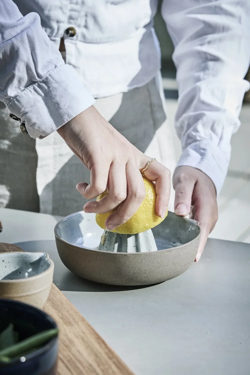Joselia Zitruspresse Ø14 cm. Braun Keramik – Bild 6